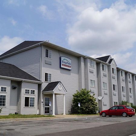 Bridgepointe Inn & Suites Toledo-Perrysburg-Rossford-Oregon-Maumee By Hollywood Casino Northwood Exterior foto