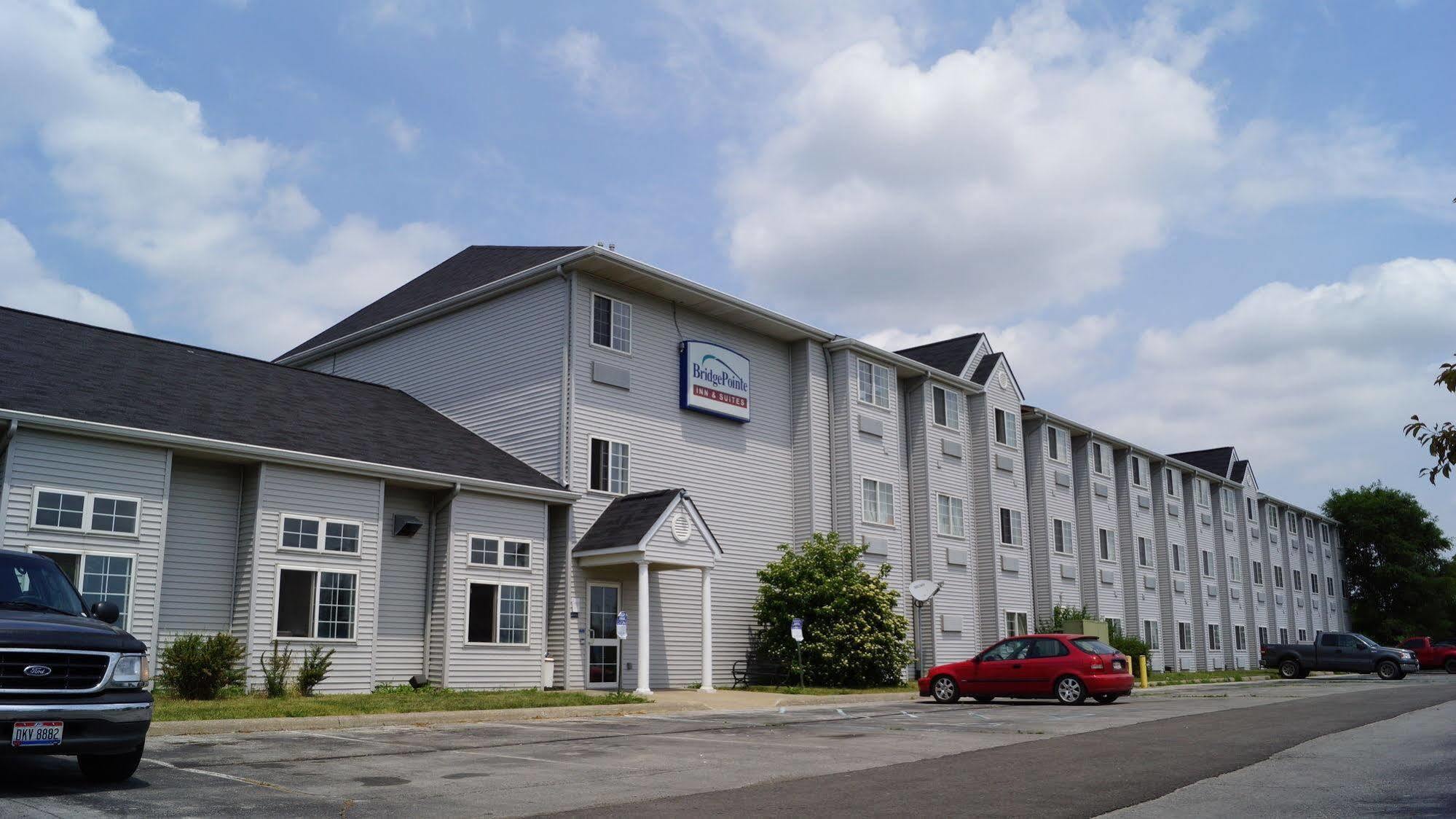 Bridgepointe Inn & Suites Toledo-Perrysburg-Rossford-Oregon-Maumee By Hollywood Casino Northwood Exterior foto